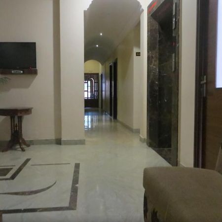 Hotel Sandhu Palace Τζοντχπούρ Εξωτερικό φωτογραφία